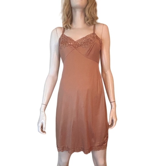 Vintage 60s KAYSER Full Slip 100% Nylon Matching Mocha Lace Lacy - Picture 9 of 15